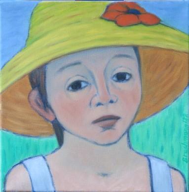 Sommerliches Bild eines Mädchens mit großem Sonnenhut